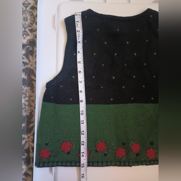 Vintage Hartstrings Girls Horse Needlepoint Sweater Vest Button Equestrian - Picture 9 of 10